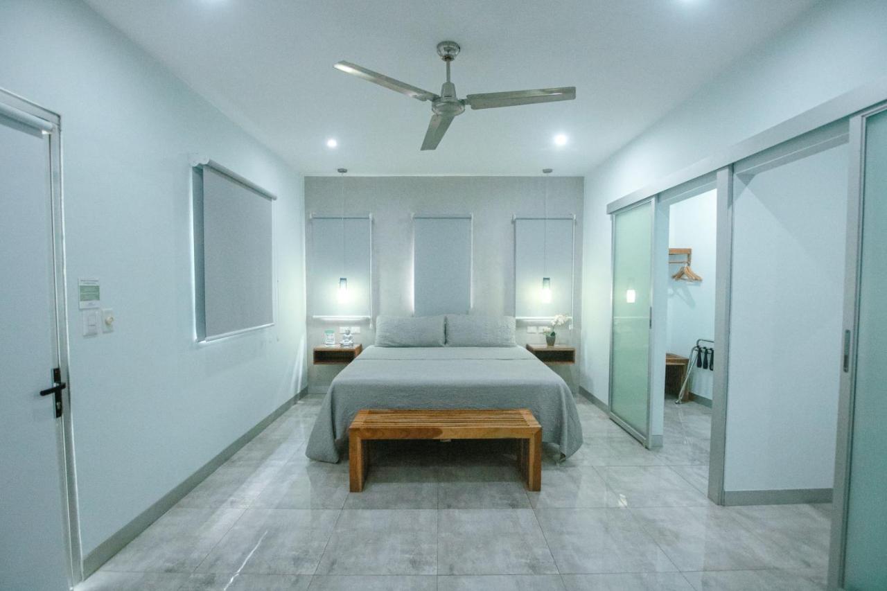 Tamarindo Bay Suites - Self Check In, Adults Only Экстерьер фото