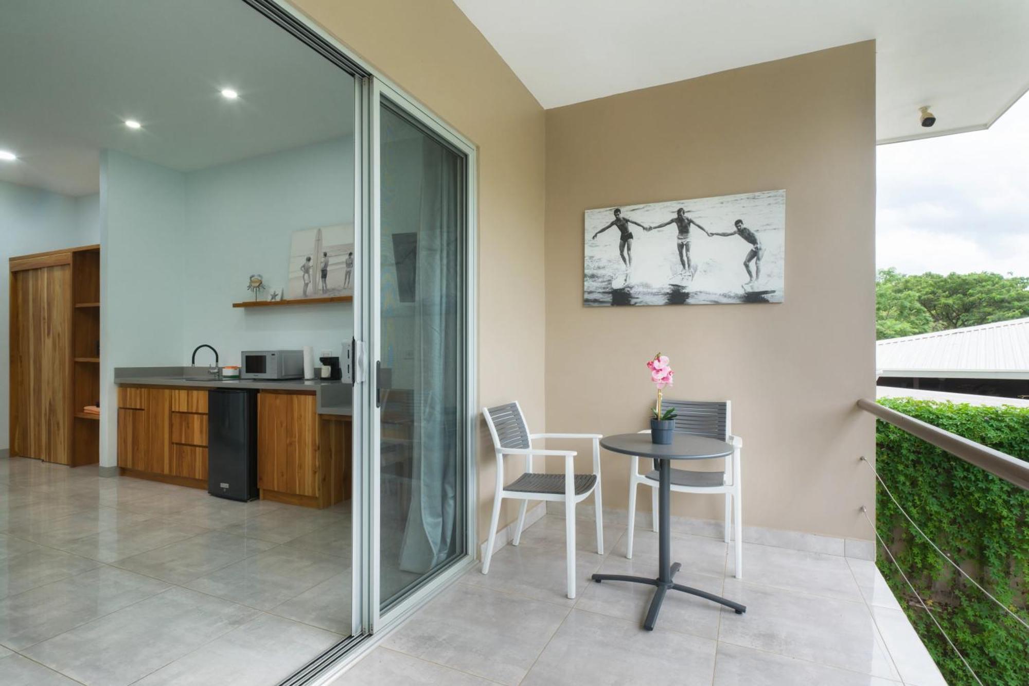 Tamarindo Bay Suites - Self Check In, Adults Only Экстерьер фото