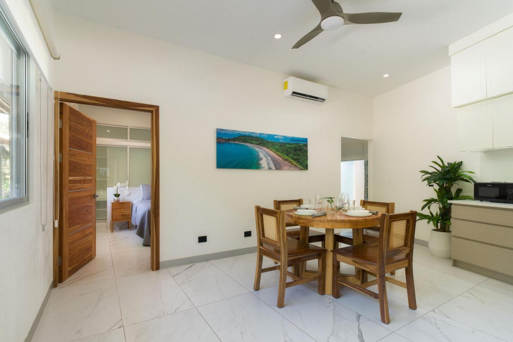 Tamarindo Bay Suites - Self Check In, Adults Only Экстерьер фото